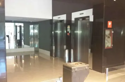 Vendo sala nova, na ramiro junto ao hospital moinhos.