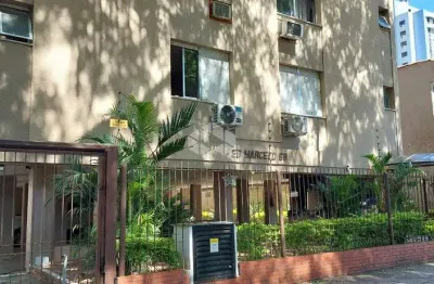 Crédito real vende apartamento de 03 dormitórios/quartos e uma vaga de garagem coberta.