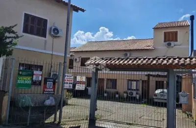 Excelente casa em condomínio fechado, 02 dorm, lavabo, 01 vaga,  no bairro hípica