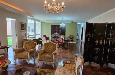 Casa 4 dormitórios, à venda no bairro nossa senhora de lourdes, santa maria.