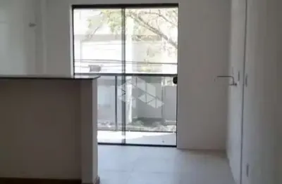 Apartamento à venda no bairro nossa senhora do rosário, em santa maria.