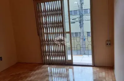 Apartamento com 03 dormitórios e sala com sacada, à venda no bairro bonfim em santa maria.