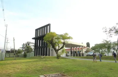 Apartamento com 02 dormitórios, churrasqueira e sacada à venda no bairro camobi em santa maria.