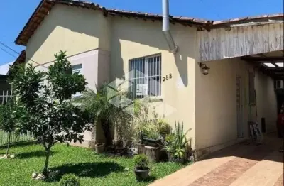 Casa com 02 quartos a venda no bairro camobi, próximo a ufsm em santa maria.