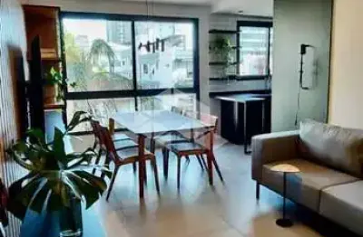 Apartamento mobiliado de 3 dormitórios à venda no centro de santa maria