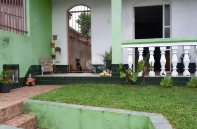 Casa sobrado à venda  4 quartos, uma suíte no bairro itararé em santa maria