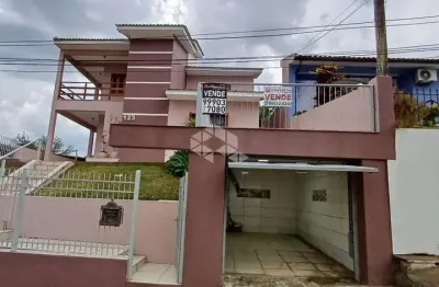 Casa sobrado a venda no bairro itararé, 3 quartos, 3 banheiros, duas suites, 1garagem