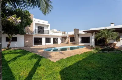 Casa de alto padrão à venda com 4 quartos em camobi santa maria - rs