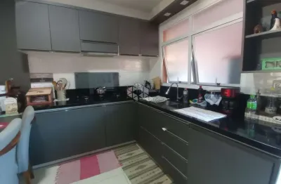 Casa à venda  com 2 quartos e 1 suíte no bairro parque pinheiro machado  em santa maria rs
