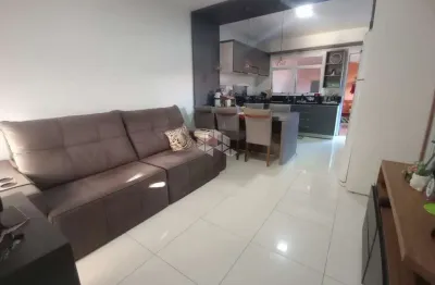Casa à venda  com 2 quartos e 1 suíte no bairro parque pinheiro machado  em santa maria rs