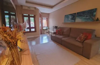 Casa com 2 quartos e 2 vagas de garagem à venda em santa maria no bairro camobi