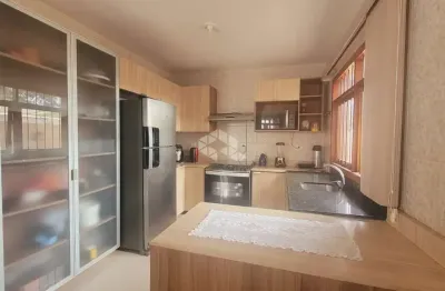Casa com 4 quartos e 2 suítes com espaço gourmet no bairro camobi em santa maria