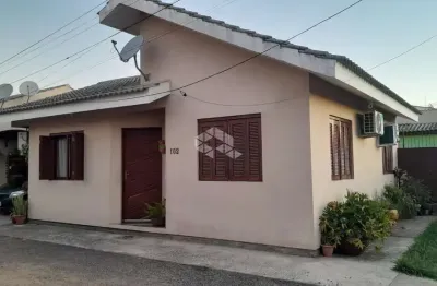 Casa de 2 quartos à venda financiável no bairro pinheiro machado em santa maria