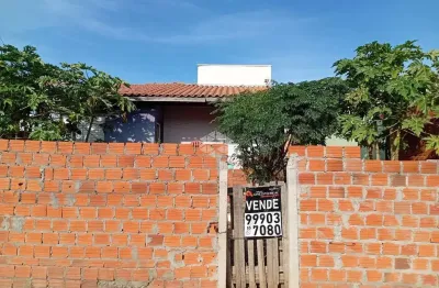 Casa com 2 quartos à venda na Rua Bolívia, 8, Camobi, Santa Maria