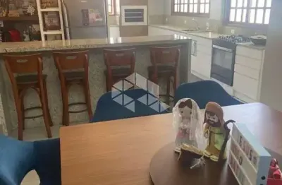 Lindo apartamento com 3 quartos sendo 2 suítes no bairro nossa senhora de lourdes em santa maria