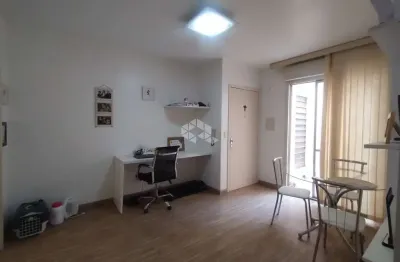 Apartamento grande de 1 dormitório e garagem próximo a av presidente vargas