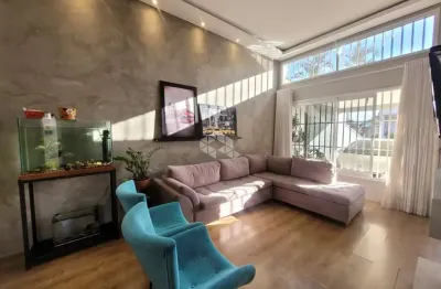 Casa com 3 quartos e suíte à venda no bairro passo d'areia em santa maria