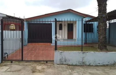 Casa à venda no bairro jucelino kubtschek com 03 quartos em santa maria rs