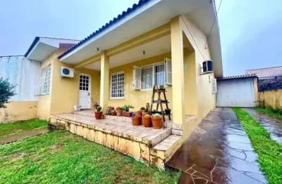 Casa com 3 quartos à venda na Rua Sete, 49, Camobi, Santa Maria