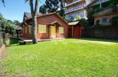 Casa com 3 quartos à venda na Barros Cassal, 40, Prinstrop, Gramado