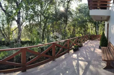Casa com 225 m², 3 dormitórios com 1 suite na av. villagio mato queimado gramado