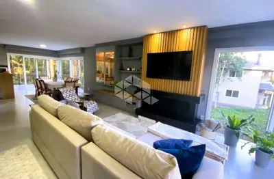 Casa com 3 suítes no vivendas do arvoredo em gramado