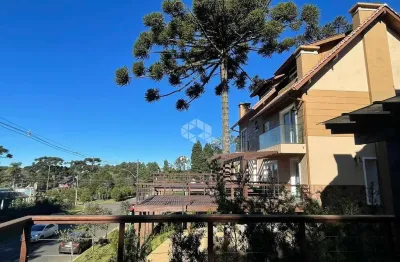 Residência exclusiva na serra, parque das hortênsias, canela!