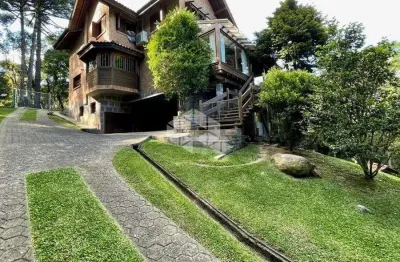 Casa 400m², com 4 dormitórios sendo 2 suítes, vila suzana canela