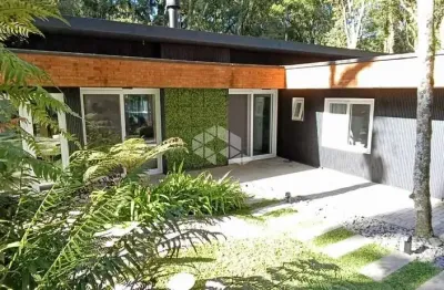 Casa com 04 suítes no condomínio o bosque - gramado, rs.