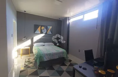 Casa residencial com possibilidade comercial na frente em niterói