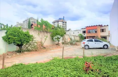 Terreno com 510m² para área comercial  e/ou residencial, no centro em canoas