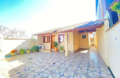 Casa  de 2 quartos/dormitórios ampla com pátio no bairro são josé