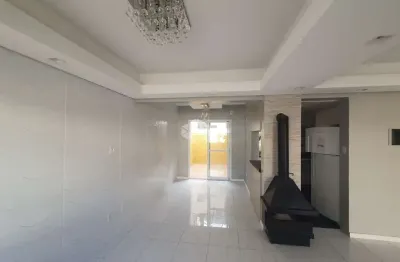 Sobrado mobiliado 3dormitorios com suíte e condomínio fechado em canoas