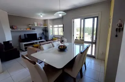 Casa com 3 dormitórios no solar do campo em campo bom