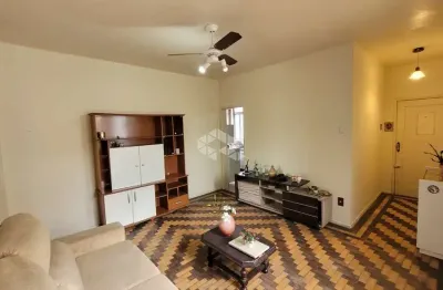 Apartamento com 2 quartos1 vaga e dependência com banheiro na av bento gonçalves