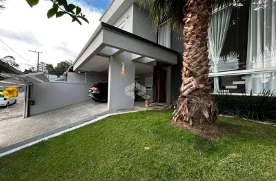 Casa de alto padrão no privilegiado bairro freitas - sapucaia do sul