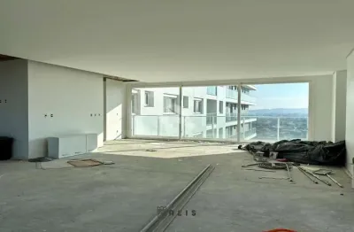 Apartamento, 3 dormitórios sendo suítes, vista panorâmica, hidromassagem e sacada. à venda no bairro centro em esteio. aceiita financiamento fgts