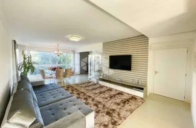 Apartamento 4 dormitórios, 3 suítes, 3 banheiros, 3 vagas, mobiliado, com churrasqueira. à venda no bairro centro em canoas. aceita financiamento ftgs