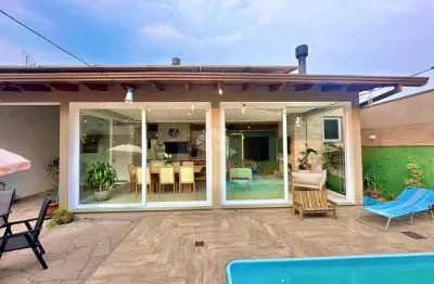 Casa térrea, 3 dormitórios, 1 suíte master, pátio com piscina. no bairro bela vista na cidade de canoas, aceita financiamento bancário.
