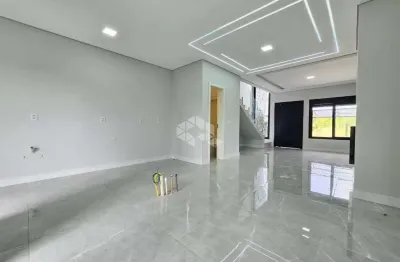 Casa à venda no bairro montserrat em canoas 3 dormitórios com suíte | aceita financiamento e fgts, estaá em fase de acabamento, entrega em outubro.