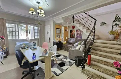 Casa sobrado com 5 dormitórios com  piscina , no bairro igara, canoas.