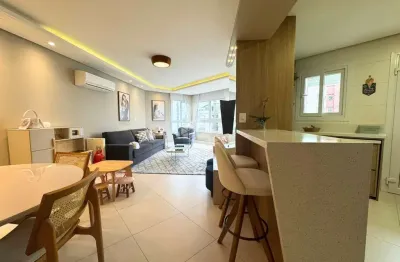 Apartamento mobiliado e decorado, 3 dormitórios, sendo um suíte, no bairro centro, na cidade de canoas. aceita financiamento bancário e fgts.
