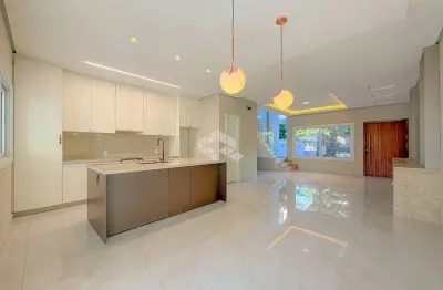 Casa semimobiliada à venda no bairro bela vista em canoas - 3 dormitórios, suíte, pátio e espaço gourmet - aceita financiamento e fgts