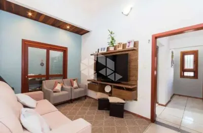 Casa igara/canoas 230m², 4 dormitórios, 2 suítes, ampla piscina, área gourmet, vaga 6 carros. aceita financiamento. próximo parkshopping