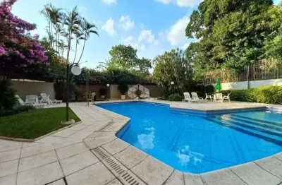 Apartamento alto padrão, 3 dormitórios, 3 banheiros, 2 vagas , elevador. bairro rio branco, próximo ao centro de novo hamburgo.
