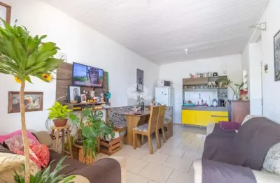 Casa em condomínio reformada 1 dormitório no bairro nossa senhora das graças canoas