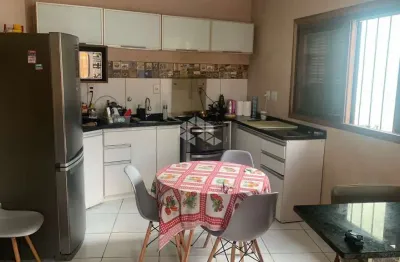 Casa de 3 dormitórios sendo 1 suíte na olaria em canoas