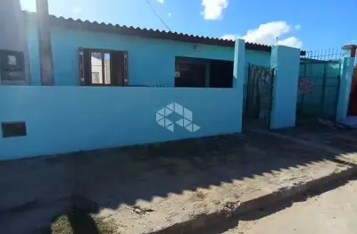Casa com 2 quartos à venda na 8a, 42, Guajuviras, Canoas