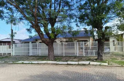 Casa com 3 quartos à venda na Rua dos Canários, 74, Harmonia, Canoas