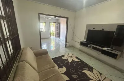 Casa de alvenaria com 11 peças , com pátio,3 dormitórios  3 vagas, nova estância em canoas/rs.